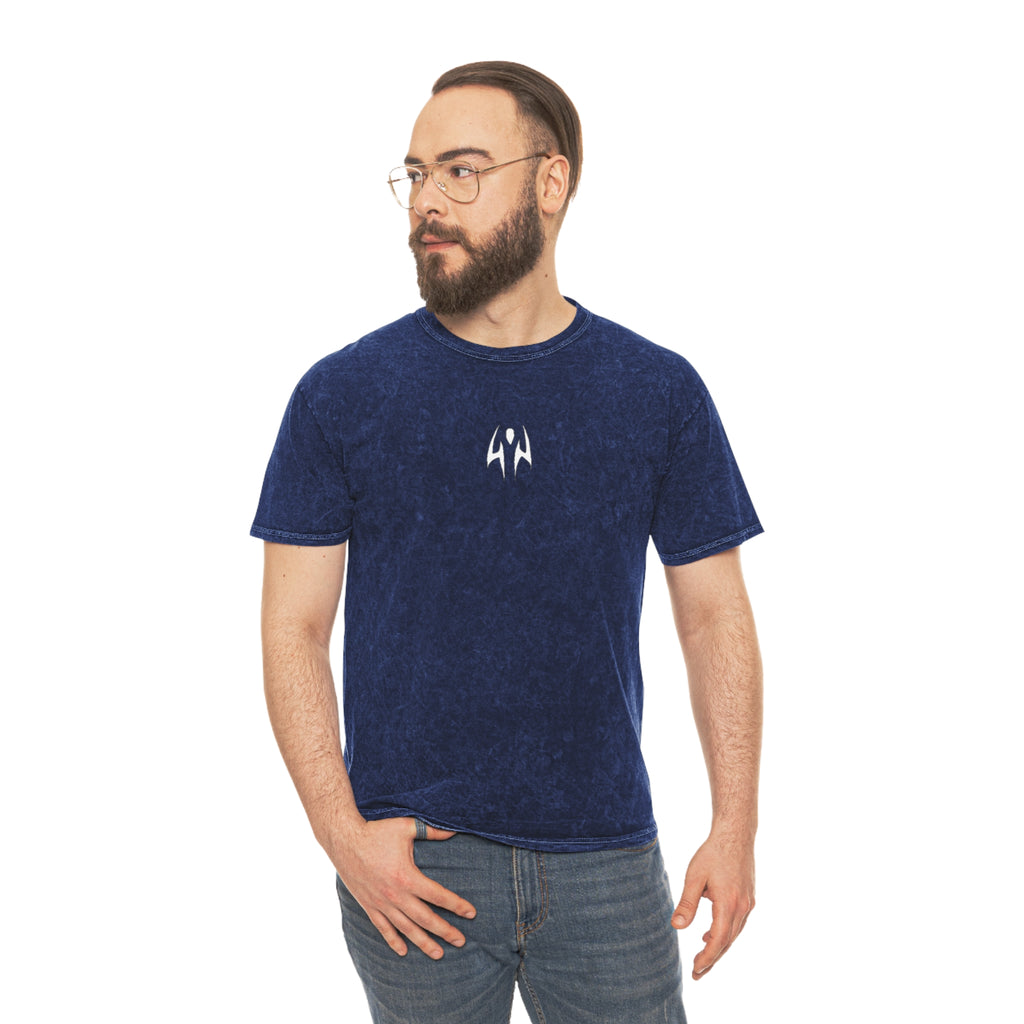 Unisex Mineral Wash Graphic Tee - Vintage Style T-Shirt, Casual Wear, Anime-inspired Fashion, Gift for Him/Her, Summer Essential