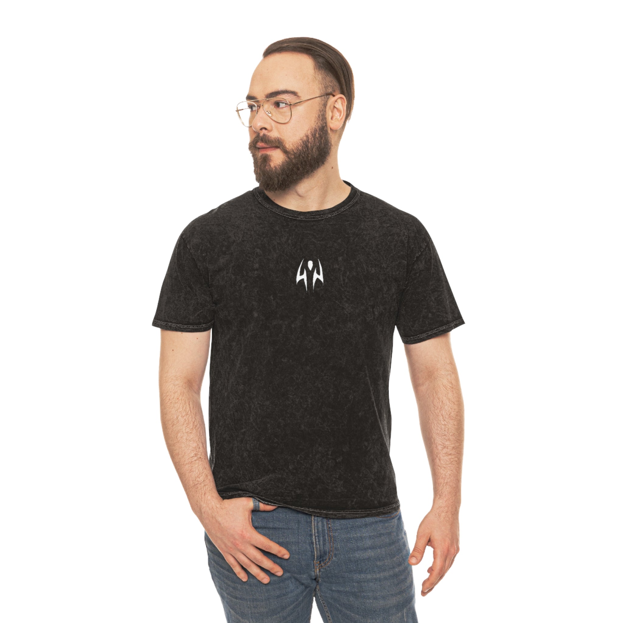 Unisex Mineral Wash Graphic Tee - Vintage Style T-Shirt, Casual Wear, Anime-inspired Fashion, Gift for Him/Her, Summer Essential